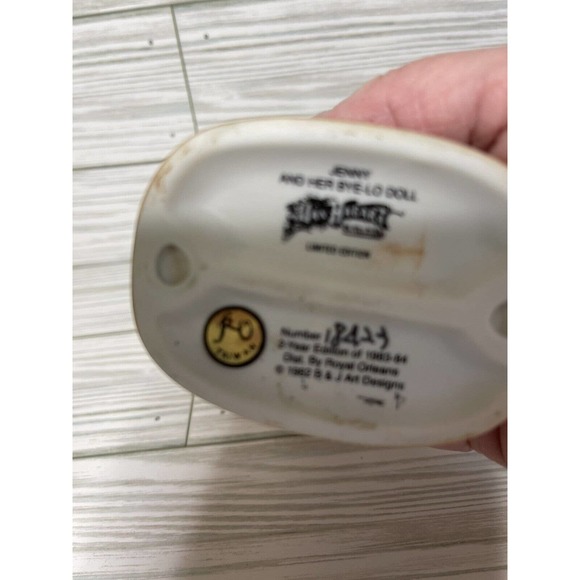 Jan Hagara Collectible Figurine Jenny & Her Bye-Lo Doll Figurine Numbered AS IS! - Picture 7 of 12